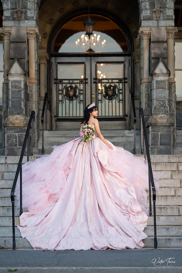 Roca's Fashion Design Roca's Fashion Designs Roca's Fashion Design Roca's Fashion Designs