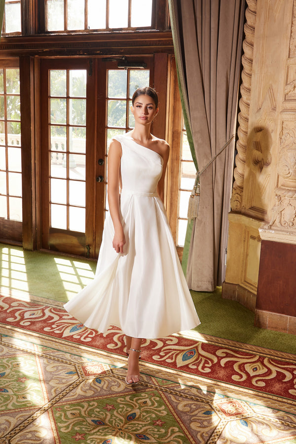 GLS COLLECTIVE BRIDAL Roca's Fashion Designs GLS COLLECTIVE BRIDAL Roca's Fashion Designs